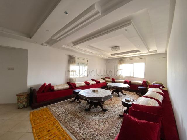 Appartement à l'achat à Zone Industrielle Saniat Sbihi. 3 belles chambres. Terrasse et jardin