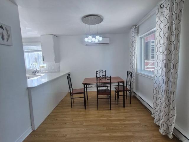 Appartement à Laval Chomedey