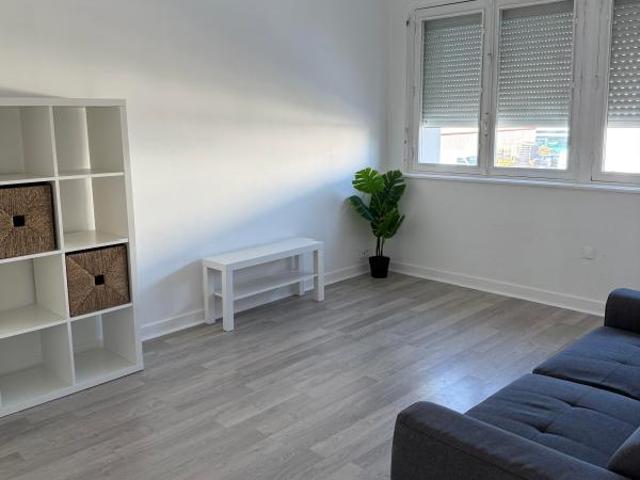 Appartement À Louer meublé, 2 pièces, Saint Nazaire