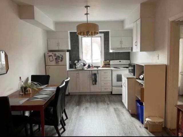 Appartement à louer Montréal Côte des Neiges/Notre Dame de Grâce Côte des Neiges Appartement à louer Montréal Côte des Neiges/Notre Dame de Grâce Côte des Neiges