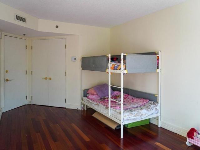 Appartement à louer Montréal Ville Marie Mille Carré Doré