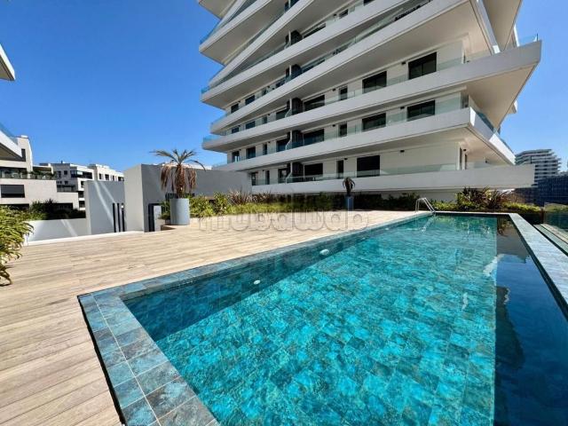 Appartement à louer au cfc avec terrasse et piscine