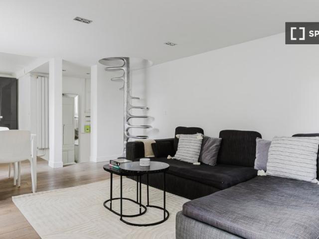 Appartement à louer au Gros Caillou, Paris