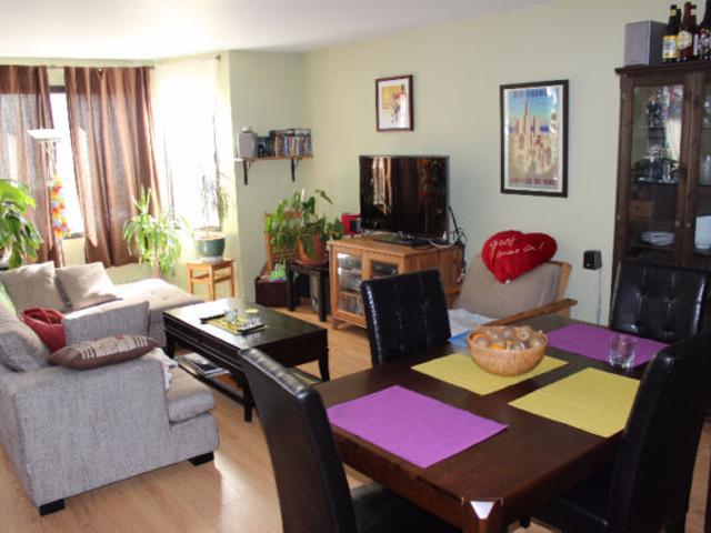 Appartement à Louer Avenue du Mont Royal E, Le Plateau Mont Royal Montréal 6 photos | Logis Québec