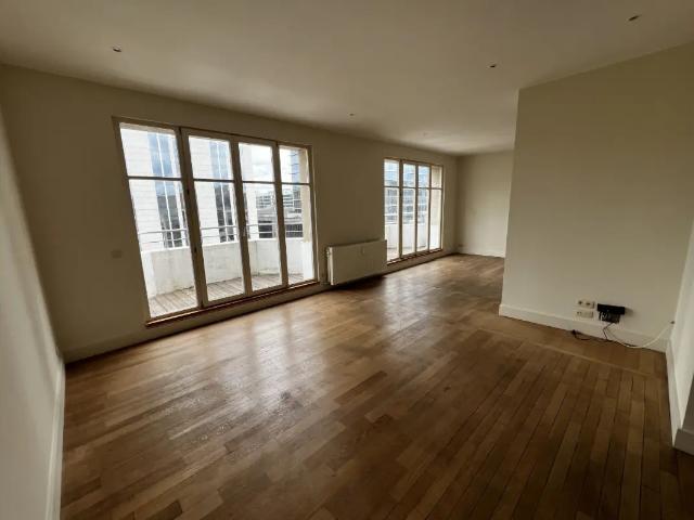 Appartement à louer avec terrasse et 2 chambres, Bruxelles