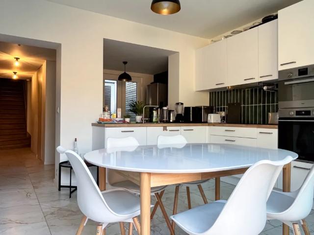 Appartement à louer avec terrasse et jardin, Tournai
