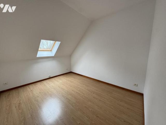 Appartement à louer à Corbie, Hauts de France, €