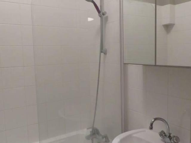 Appartement à louer à Caen, Normandie, €