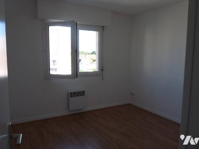 Appartement à louer à Calais, Hauts de France, €
