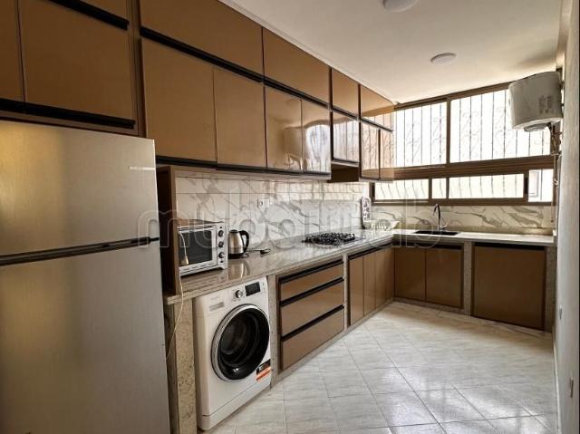 Appartement à louer à Californie. Vide