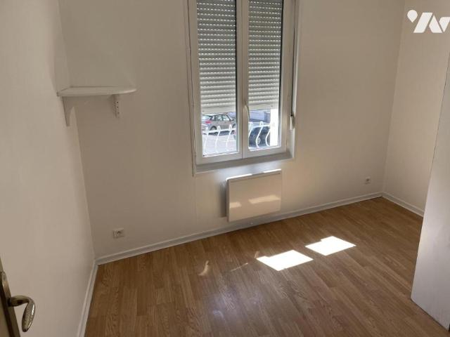 Appartement à louer à Cambrai, Hauts de France, €