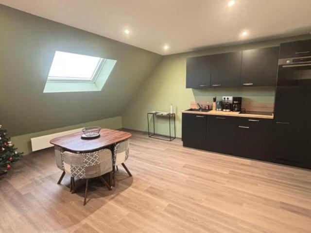 Appartement à louer à Capelle lès Boulogne, Hauts de France, €