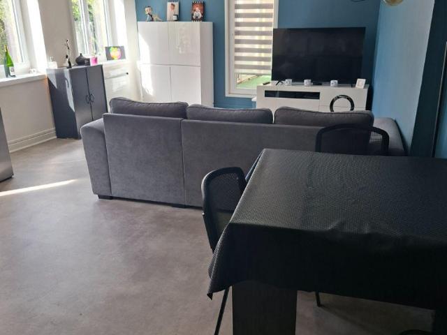 Appartement à louer à Cassel, Hauts de France, €