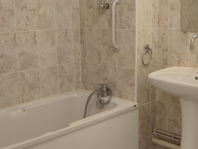 Appartement à louer à Châlons en Champagne, Grand Est, €