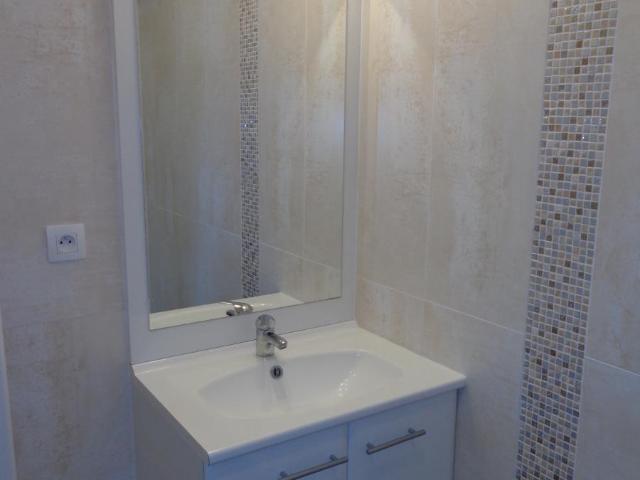 Appartement à louer à Chapelle sur Erdre, Pays de la Loire, €