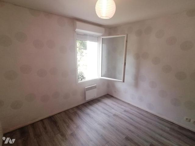 Appartement à louer à Chartres de Bretagne, €