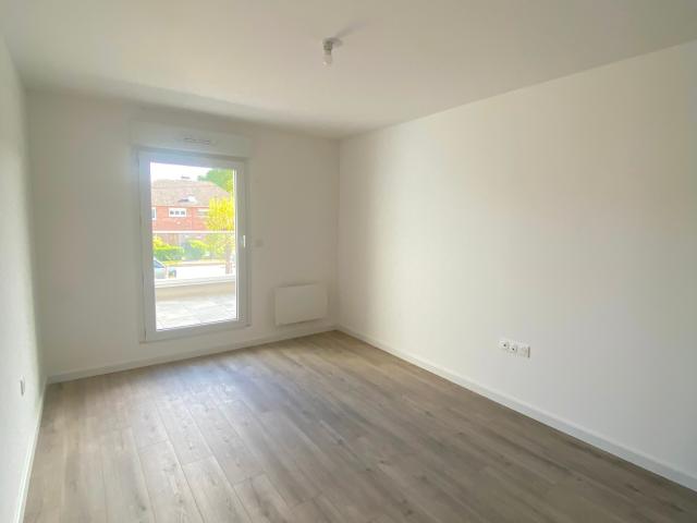 Appartement à louer à Cucq, Hauts de France, €