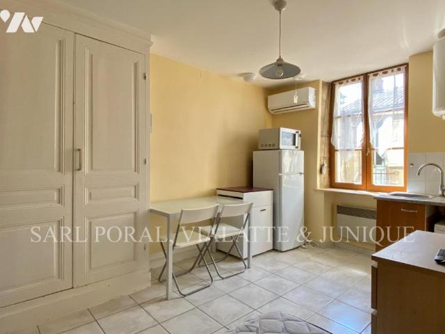 Appartement à louer à Ambérieu en Bugey, Auvergne Rhône Alpes, €