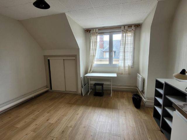 Appartement à louer à Amiens, Hauts de France, €