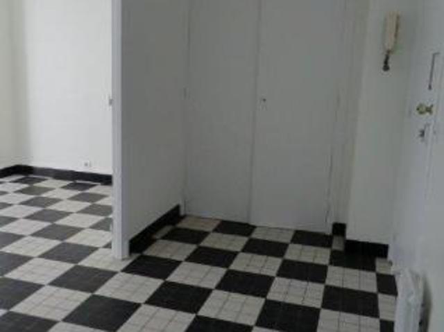 Appartement à louer à Amiens, Hauts de France, €