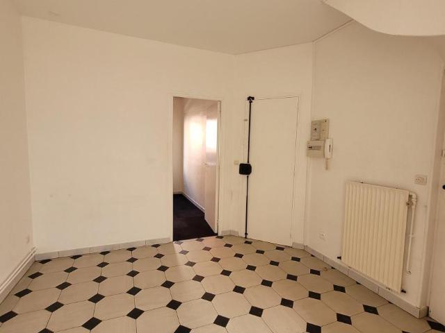 Appartement à louer à Amiens, Hauts de France, €