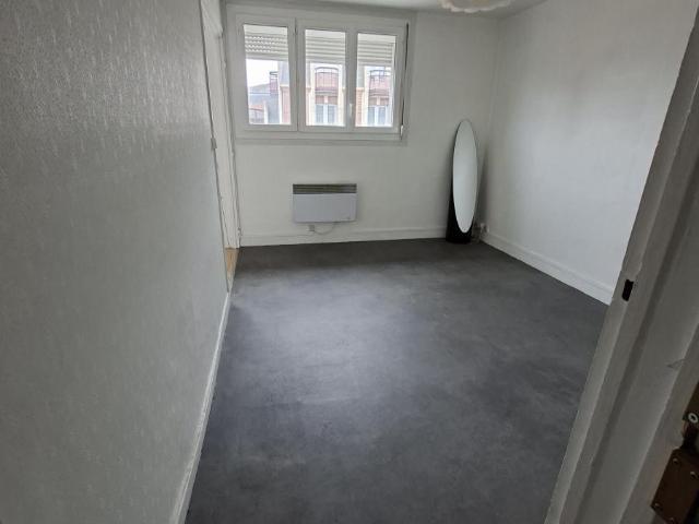 Appartement à louer à Amiens, Hauts de France, €