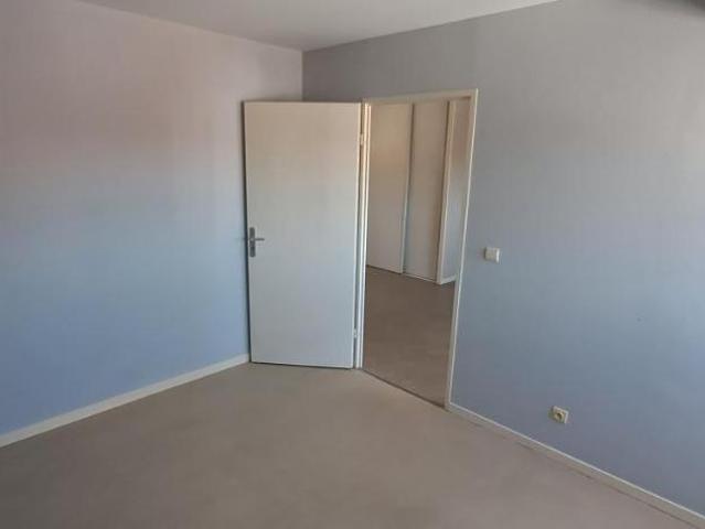 Appartement à louer à Amiens, Hauts de France, €
