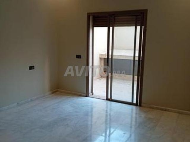 Appartement à louer à ain sebaa 4300dh