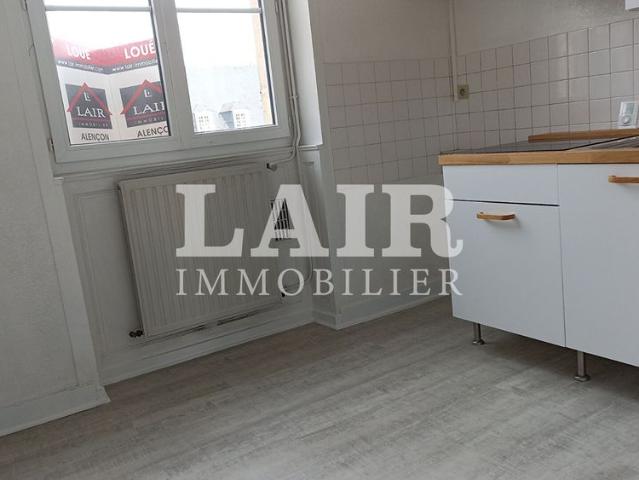 Appartement à louer à Alençon Réf: 15301