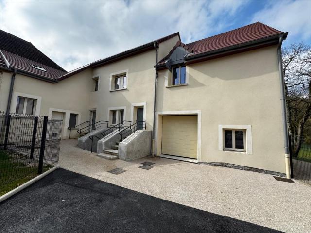 Appartement à louer à Archelange 39290