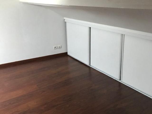 Appartement à louer à Argences, Normandie, €