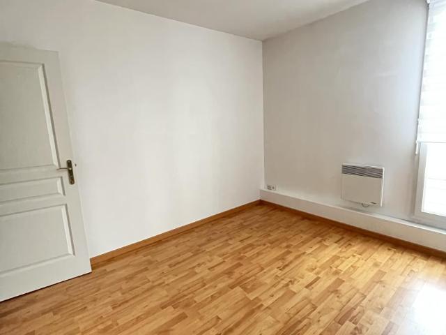 Appartement à louer à Arras, Hauts de France, €