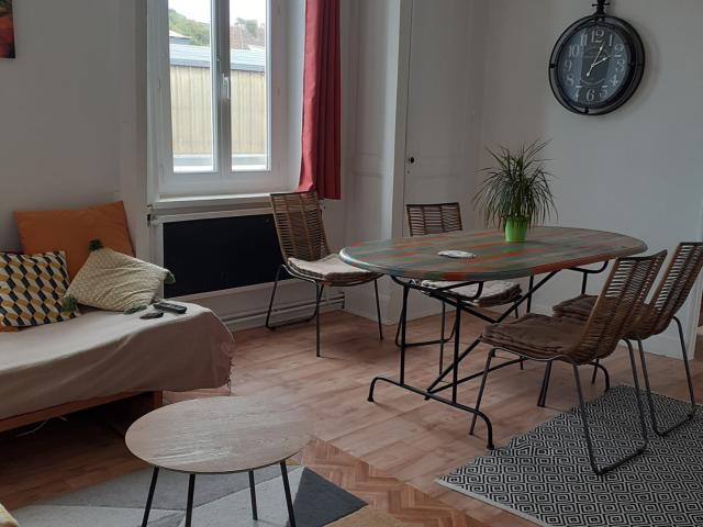 Appartement à louer à Ault