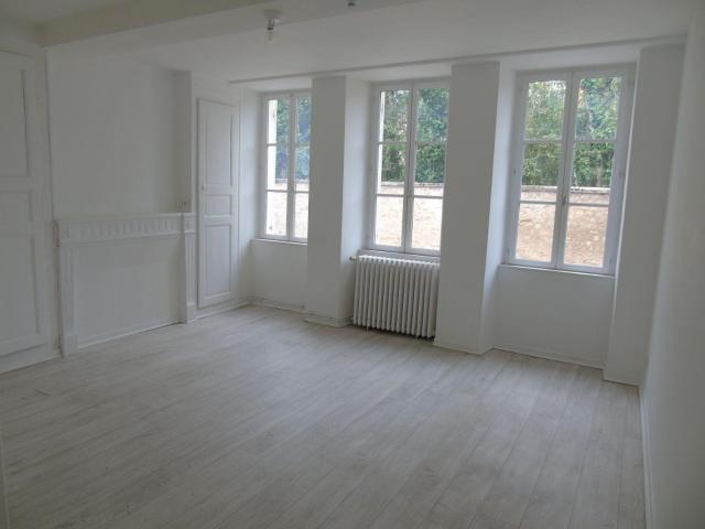 Appartement à louer à Avallon 89200