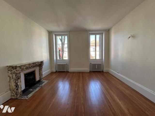 Appartement à louer à Bourg en Bresse, Auvergne Rhône Alpes, €