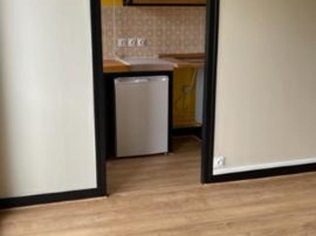 Appartement à louer à Bordeaux, Nouvelle Aquitaine, €