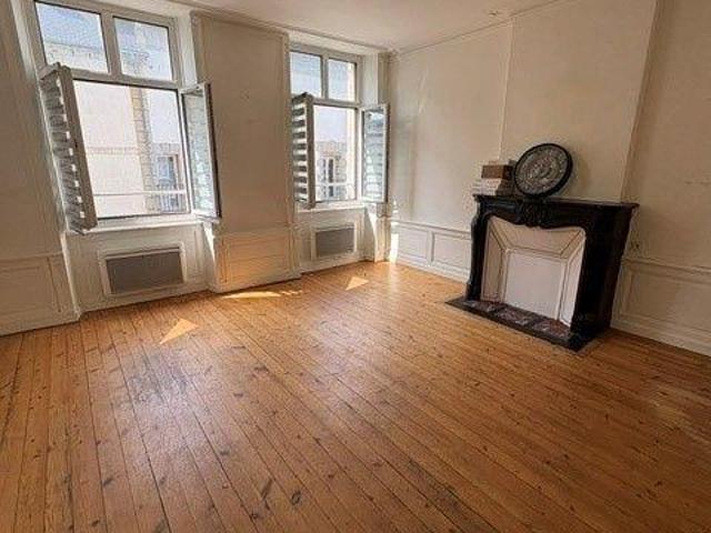 Appartement à louer à Bayeux 14400