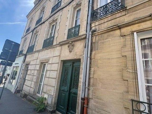 Appartement à louer à Bayeux 14400
