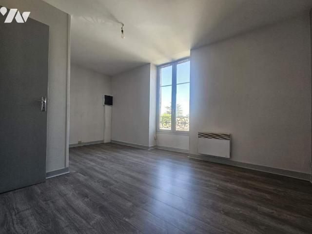 Appartement à louer à Bâgé le Châtel, Auvergne Rhône Alpes, €