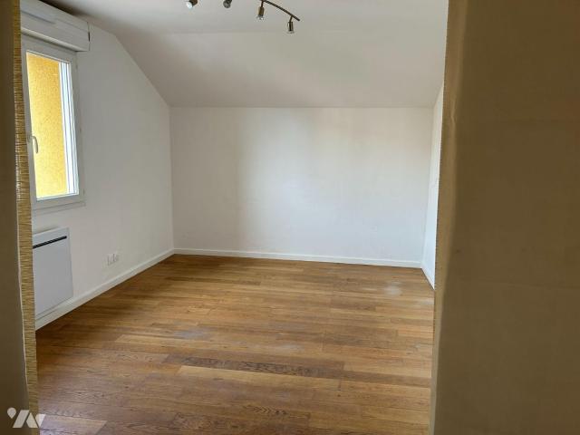 Appartement à louer à Béthune, Hauts de France, €