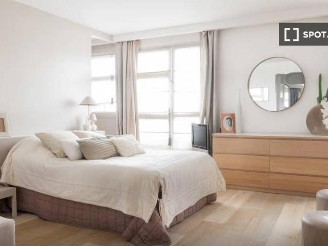 Appartement à louer à Belleville, Paris