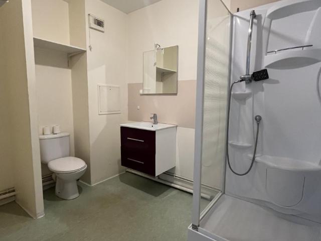 Appartement à louer à Berru, Grand Est, €