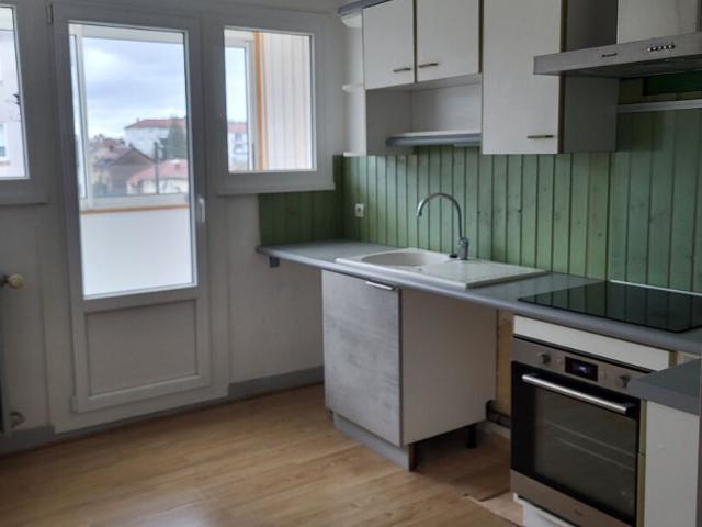 APPARTEMENT à louer à BESANCON 3 pièces REF 299121 T3 situé 49 rue des Cras