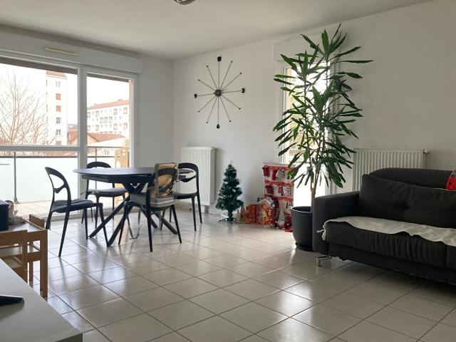 APPARTEMENT à louer à BESANCON 3 pièces REF 7908