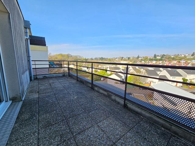 APPARTEMENT à louer à BESANCON 3 pièces REF 8038