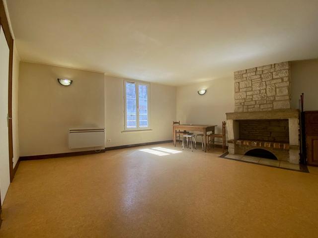 APPARTEMENT à louer à BESANCON CENTRE VILLE 1 pièce REF 5660