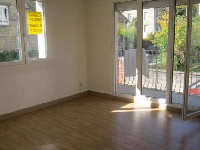 APPARTEMENT à louer à BESANCON QUARTIER CHASNOT/BAS ST CLAUDE 3 pièces REF 2812