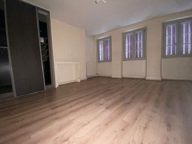 APPARTEMENT à louer à BESANCON QUARTIER BATTANT 1 pièce REF 3479