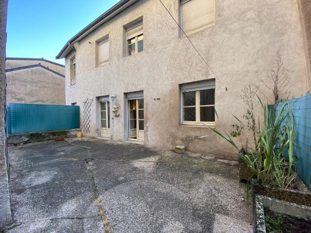 APPARTEMENT à louer à BESANCON QUARTIER BATTANT 2 pièces REF 2954