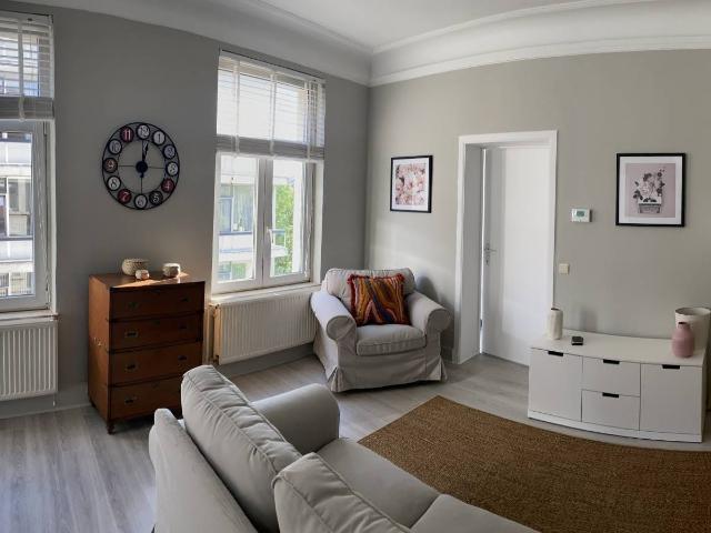 Appartement à louer à Brussels, Avenue de Stalingrad